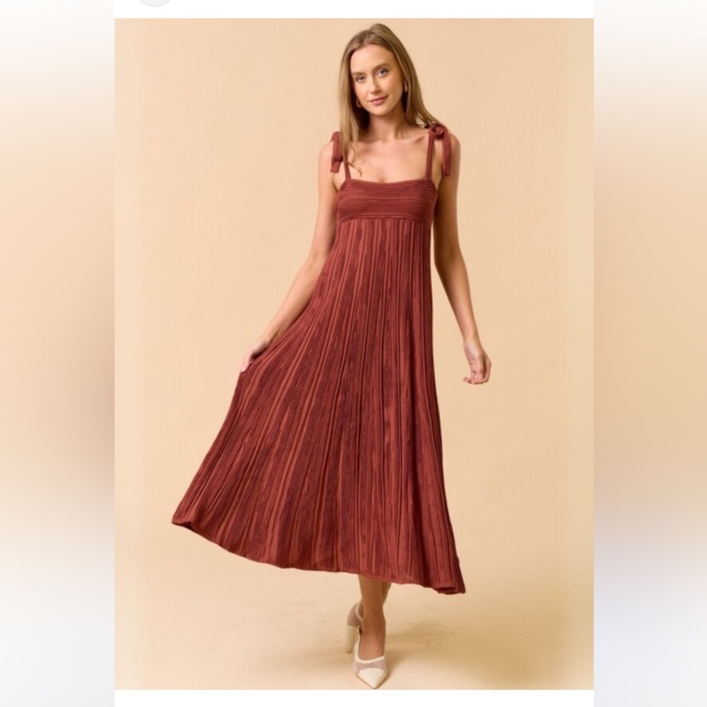 Lalavon Brown Knit Bow Sleeve Maxi Dress